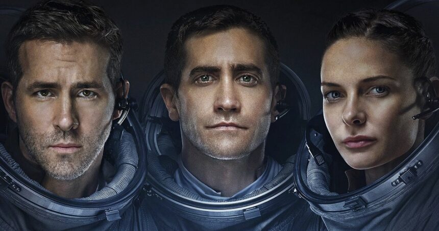 Life characters Jake Gyllenhaal, Rebecca Ferguson and Ryan Reynolds.