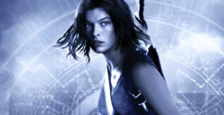Milla Jovovich as Alice looking around with a blue background