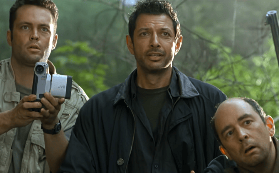 Jeff Goldblum next to Vince Caugh in The Lost World Jurassic Park film.